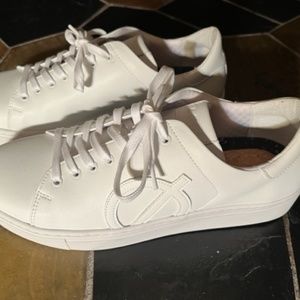 Loci Origin Nine Vegan White Low-Top Sneaker Shoes Women's Size EU 41/US 10